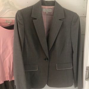 3 piece Tahari Petite Suit Size 6P